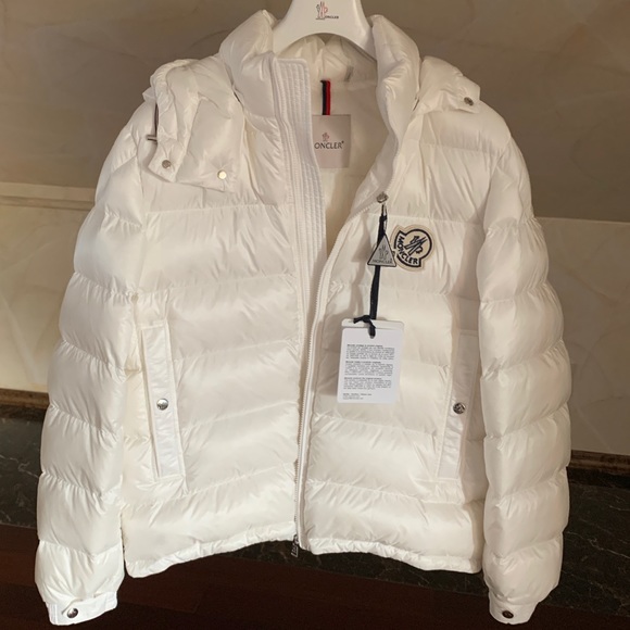 MONCLER BRAMANT PUFFER JACKET - Picture 1 of 8